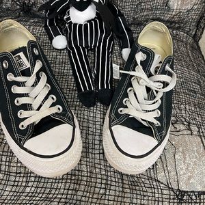 Black and white Converse